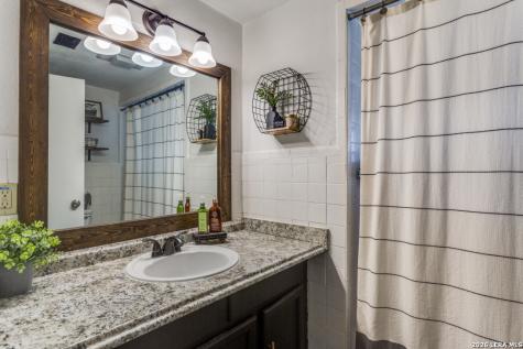 302 Sullivan Drive San Antonio TX 78213