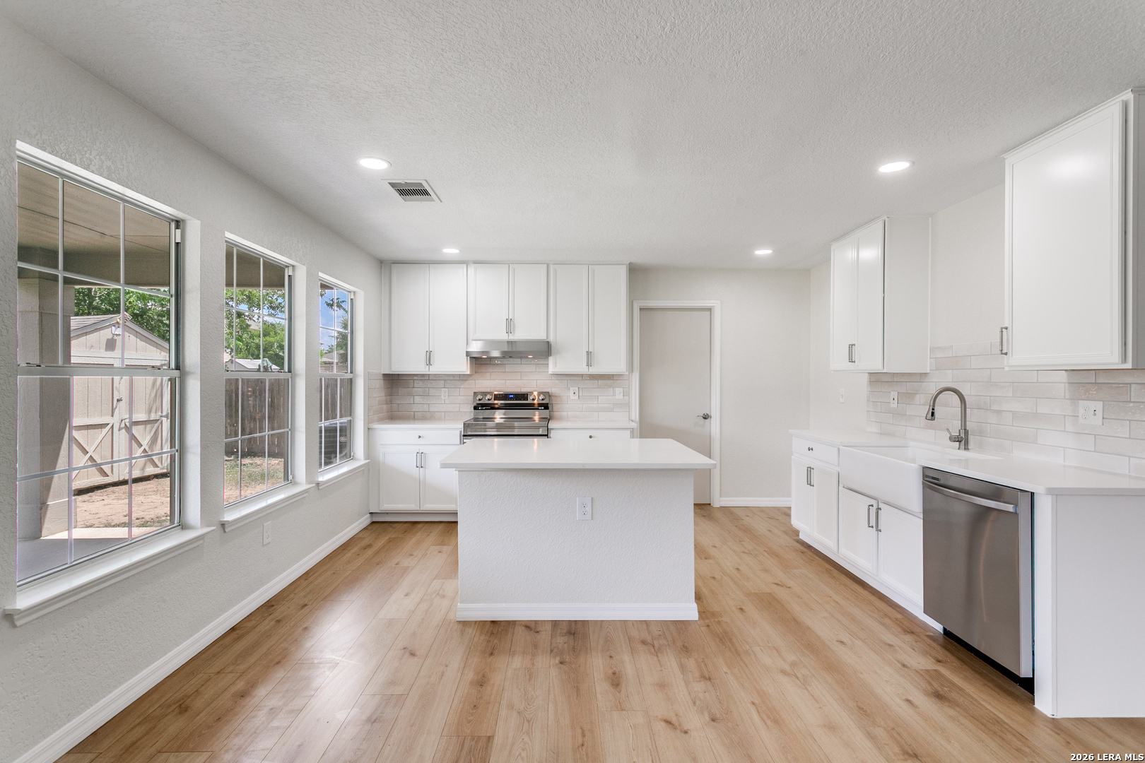 5011 Terrace Wood San Antonio TX 78223