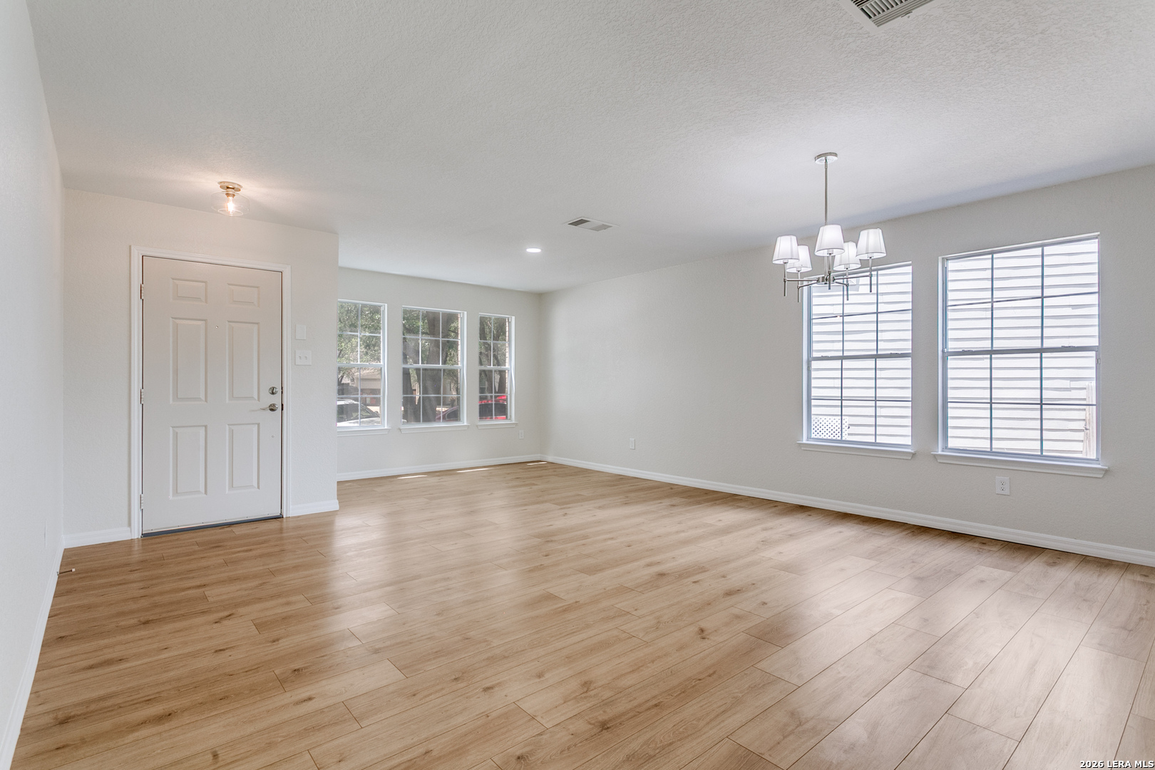 5011 Terrace Wood San Antonio TX 78223