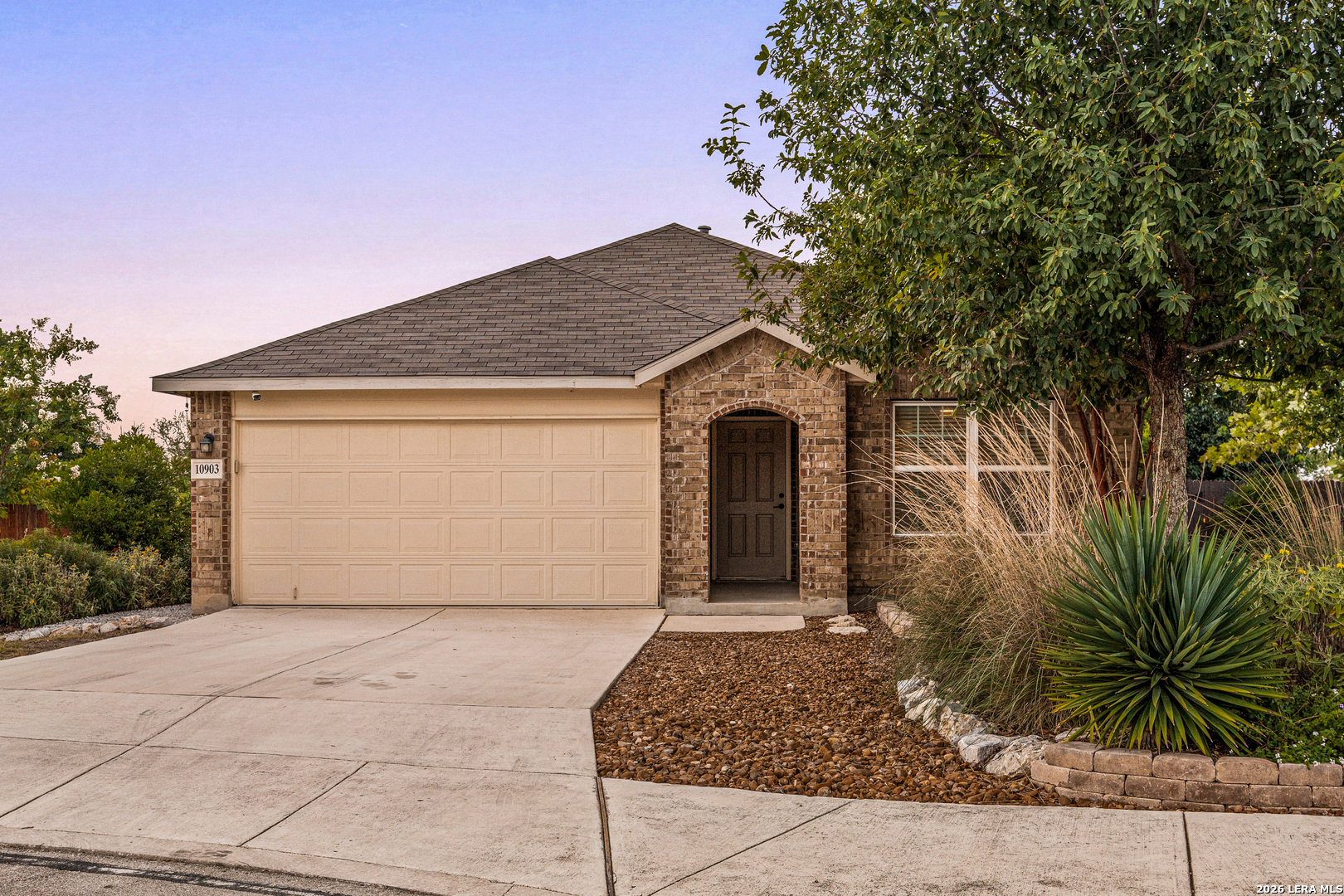 10903 Roaming Hollow San Antonio TX 78254