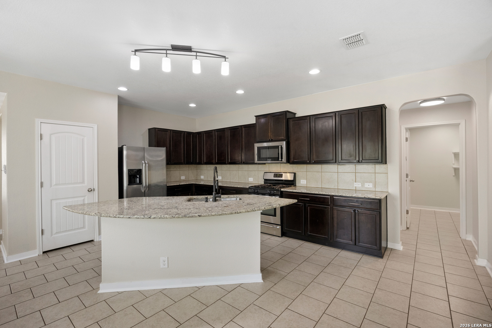 10903 Roaming Hollow San Antonio TX 78254