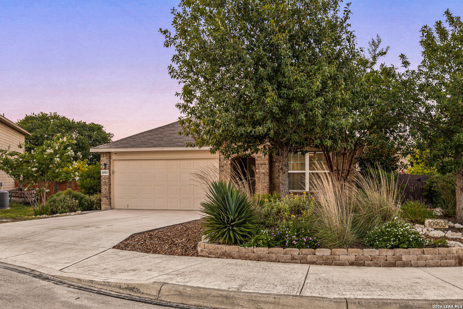 10903 Roaming Hollow San Antonio TX 78254