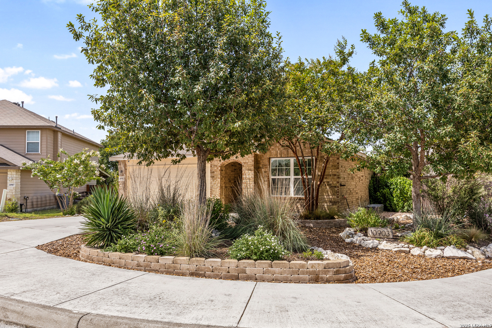 10903 Roaming Hollow San Antonio TX 78254