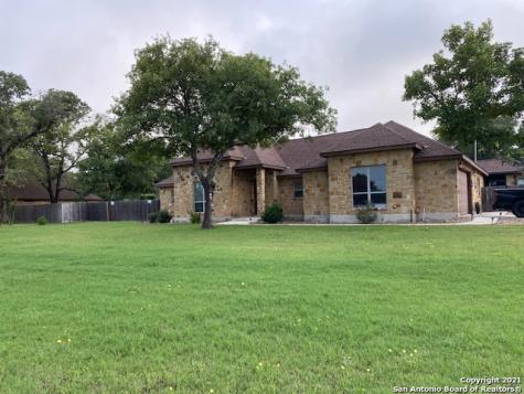 117 Rosewood Drive La Vernia TX 78121