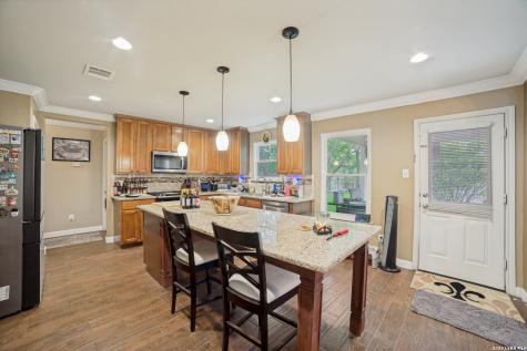 1027 Magnolia Field San Antonio TX 78251