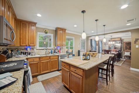 1027 Magnolia Field San Antonio TX 78251