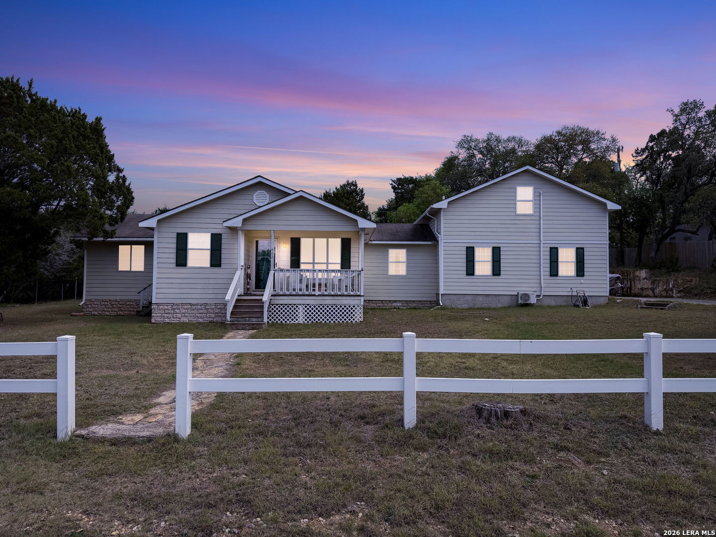 462 Flatrock Canyon Lake TX 78133