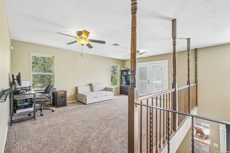 1922 Virginia Lane Floresville TX 78114