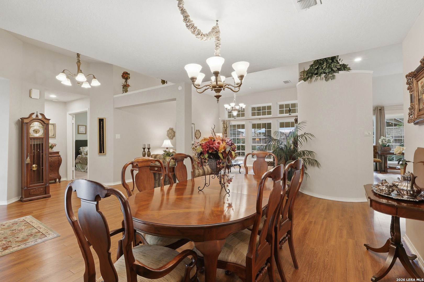 2307 Oakline San Antonio TX 78232