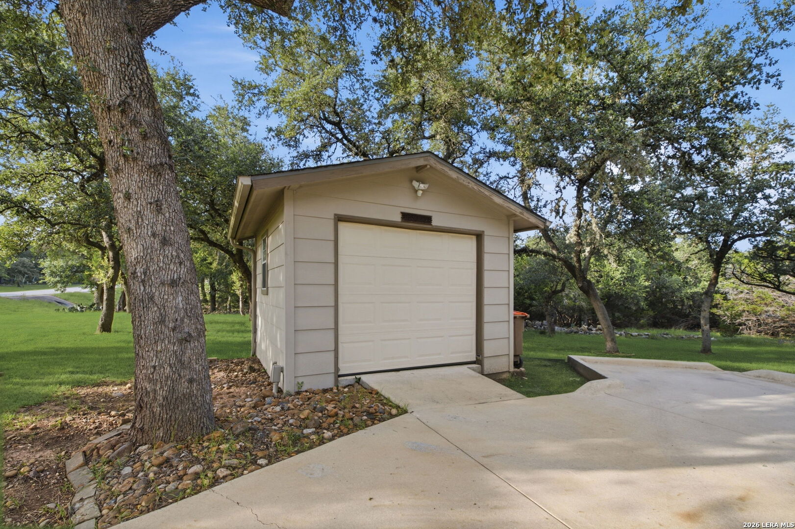1120 Glenwood Loop Bulverde TX 78163