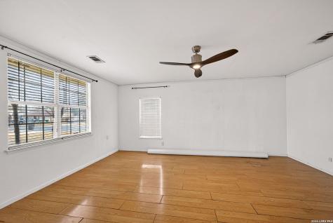 9719 Hidden Field San Antonio TX 78250