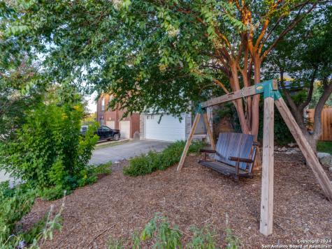 2806 Rio Brazos San Antonio TX 78259