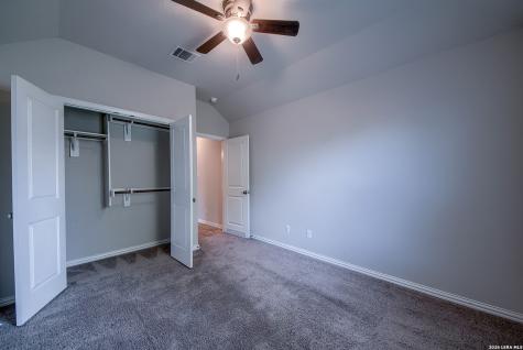 15039 Gelding Heights San Antonio TX 78245