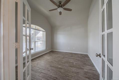 15039 Gelding Heights San Antonio TX 78245