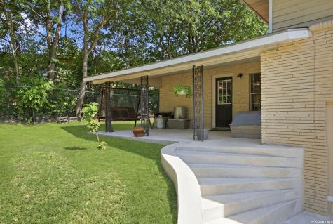 109 Atwater Drive Castle Hills TX 78213