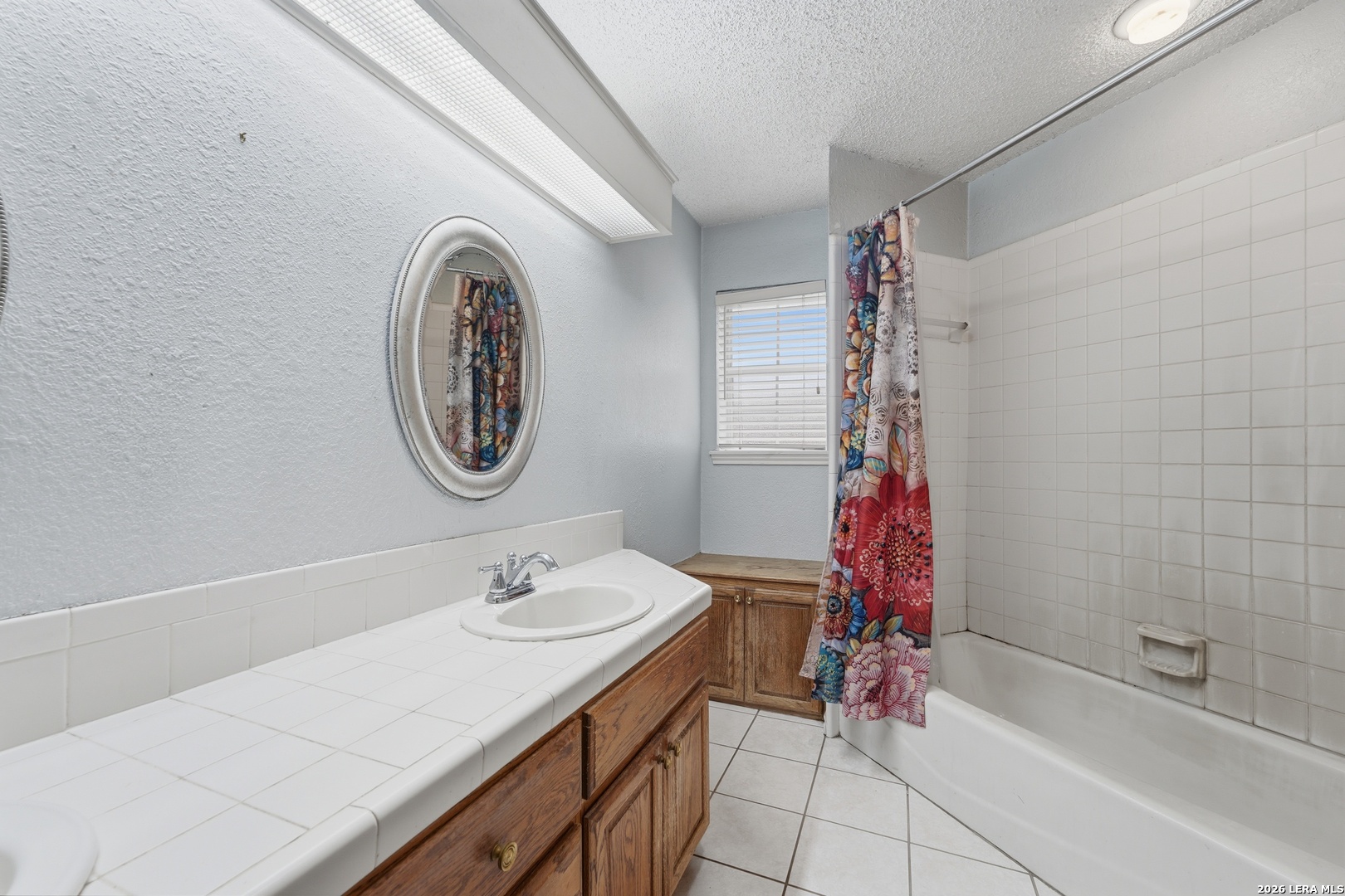 806 Mesquite Karnes City TX 78118