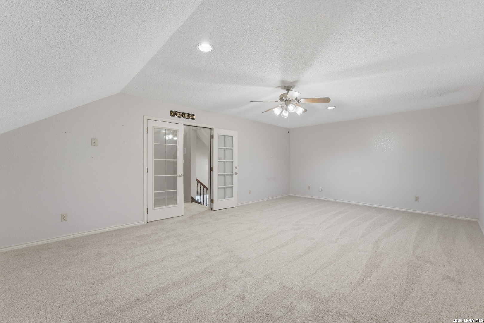 806 Mesquite Karnes City TX 78118