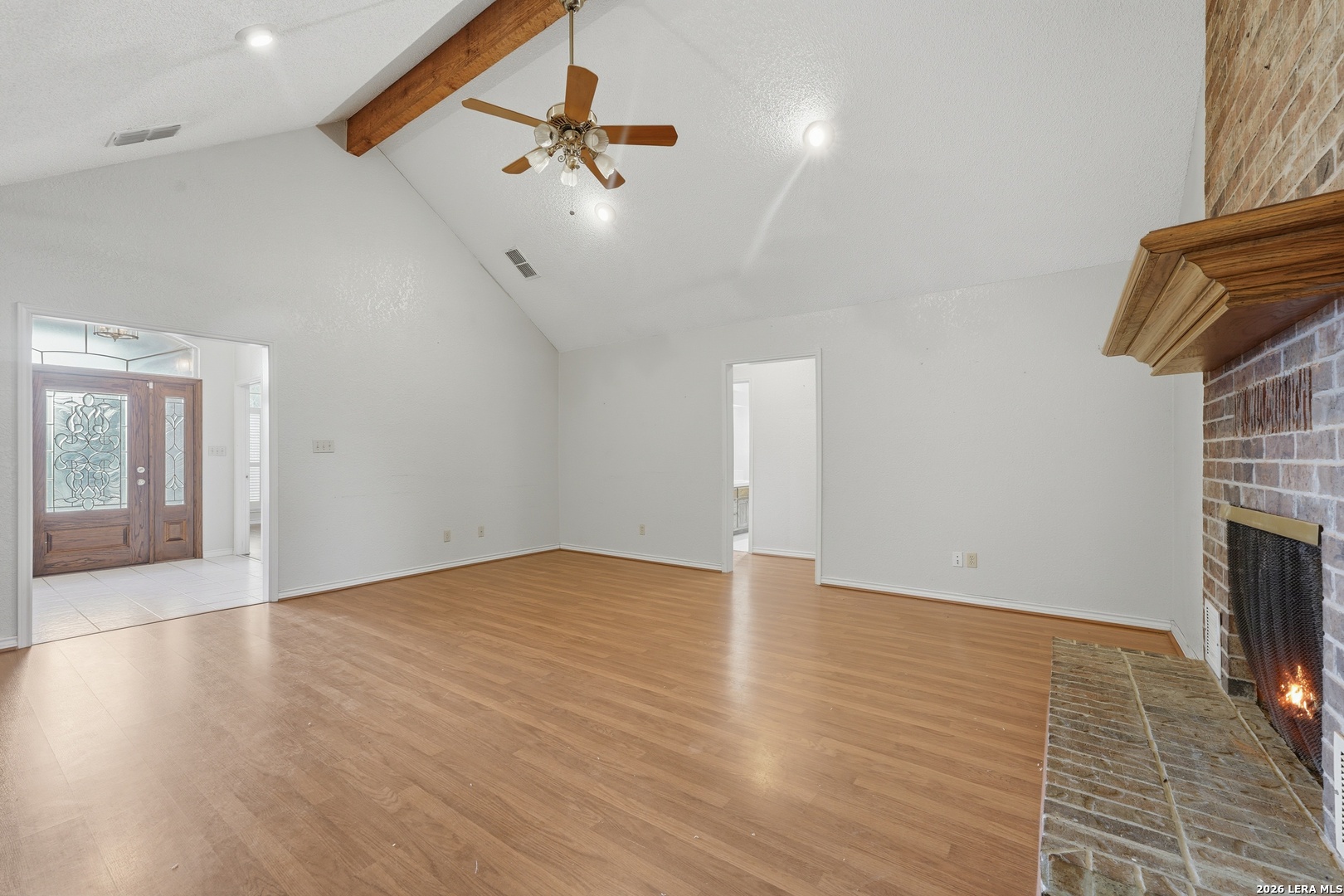 806 Mesquite Karnes City TX 78118