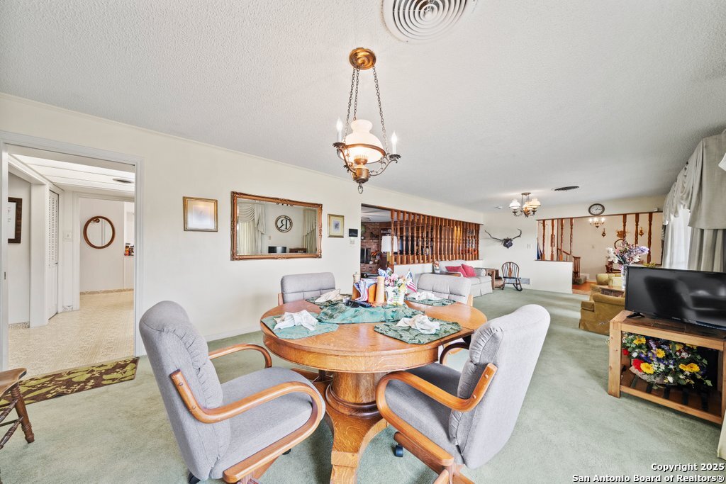 699 Floral Avenue New Braunfels TX 78130