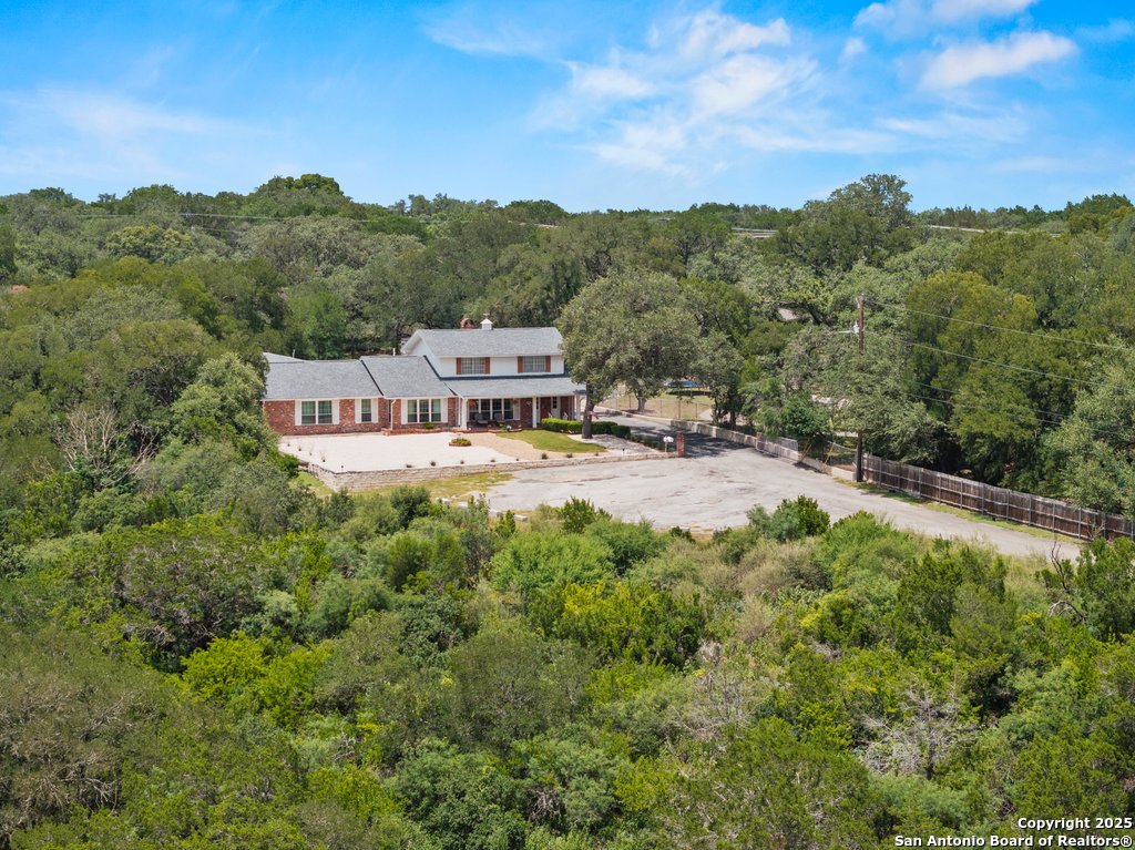 699 Floral Avenue New Braunfels TX 78130