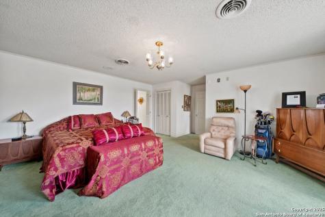 699 Floral Avenue New Braunfels TX 78130
