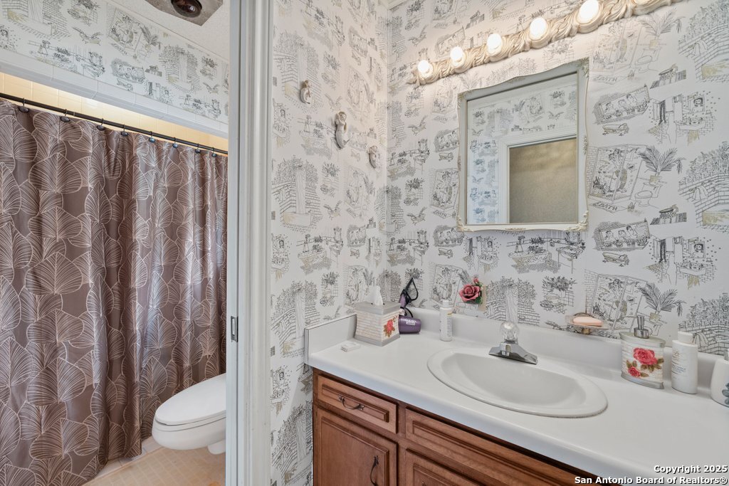 699 Floral Avenue New Braunfels TX 78130