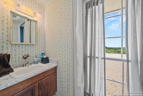699 Floral Avenue New Braunfels TX 78130