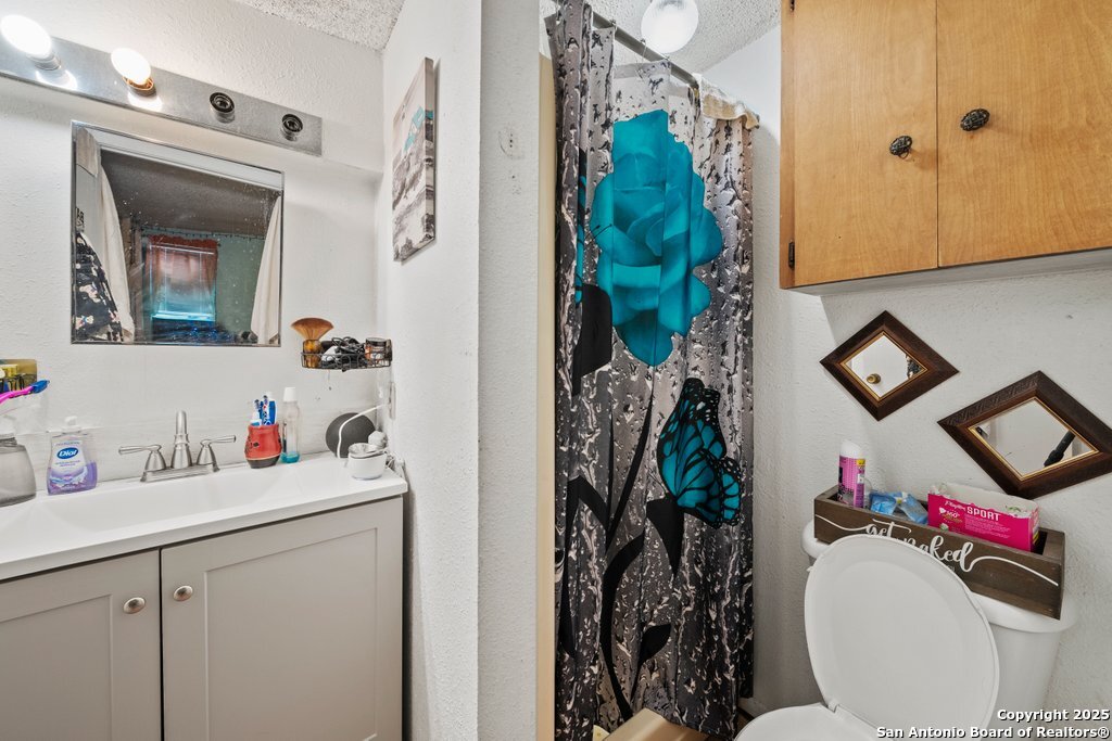 699 Floral Avenue New Braunfels TX 78130