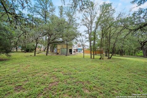 699 Floral Avenue New Braunfels TX 78130