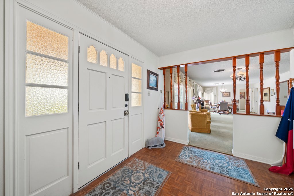 699 Floral Avenue New Braunfels TX 78130