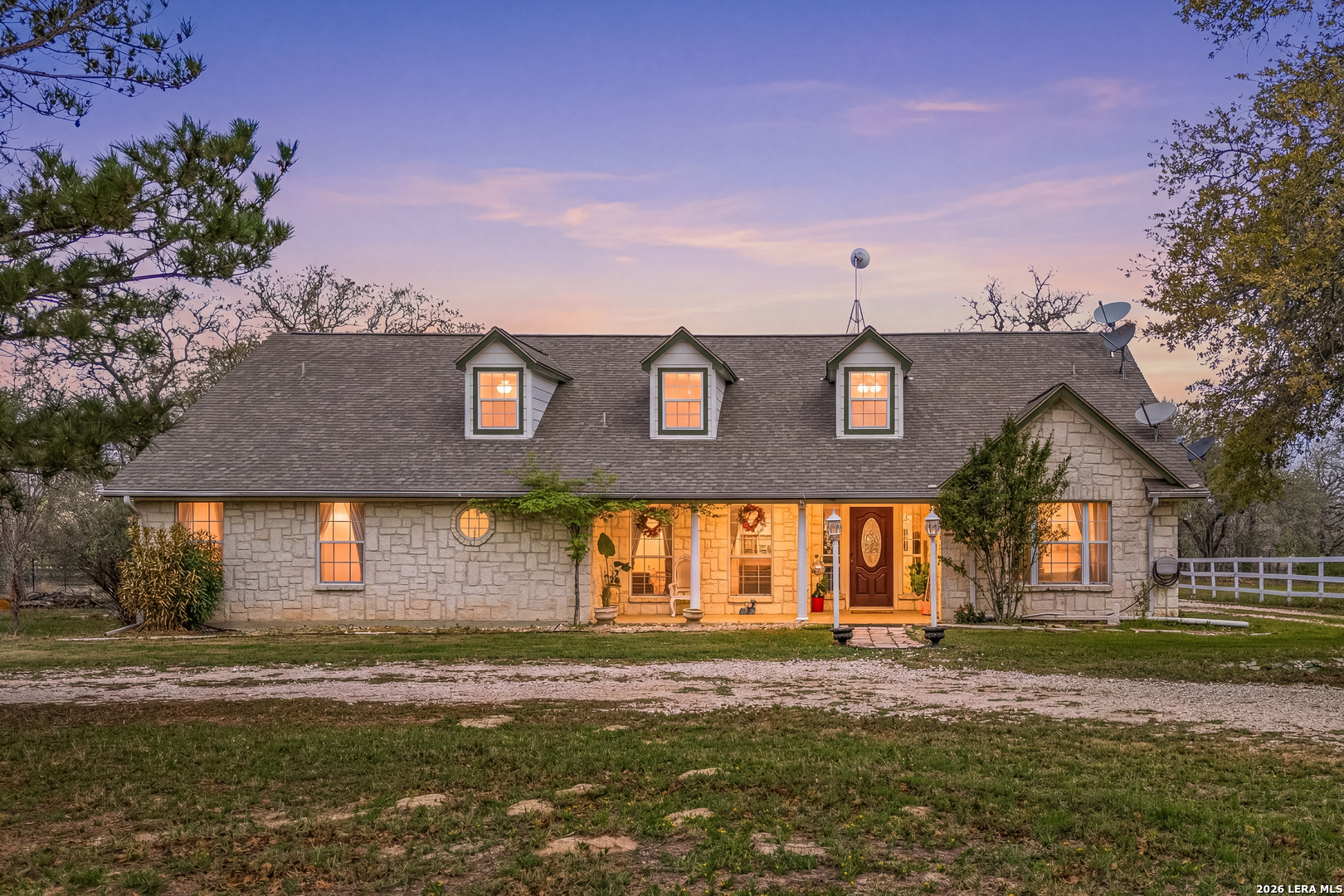 837 Paddy Road Floresville TX 78114