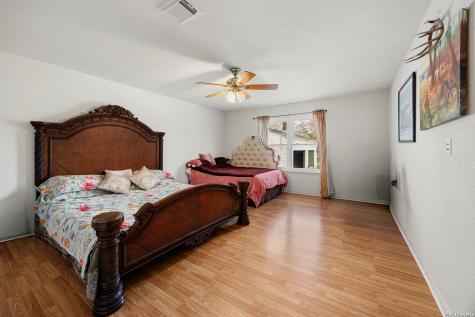 837 Paddy Road Floresville TX 78114