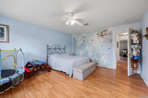 837 Paddy Road Floresville TX 78114