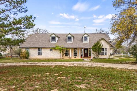 837 Paddy Road Floresville TX 78114