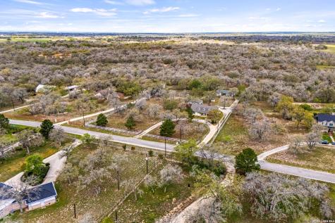 837 Paddy Road Floresville TX 78114