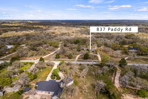 837 Paddy Road Floresville TX 78114