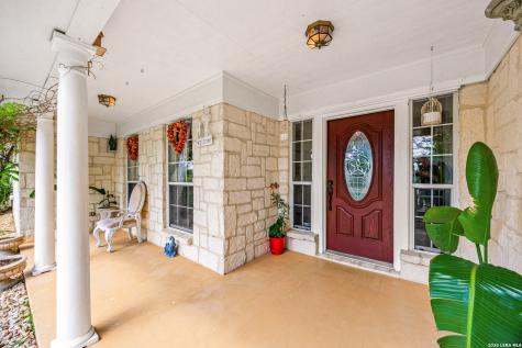 837 Paddy Road Floresville TX 78114