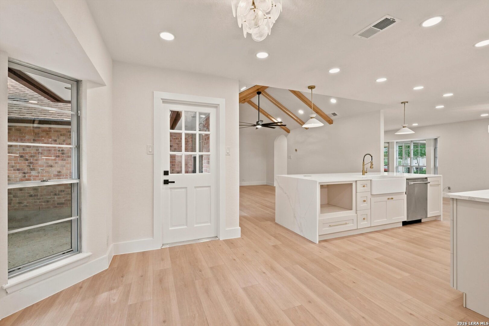 12902 Queens Forest Street San Antonio TX 78230