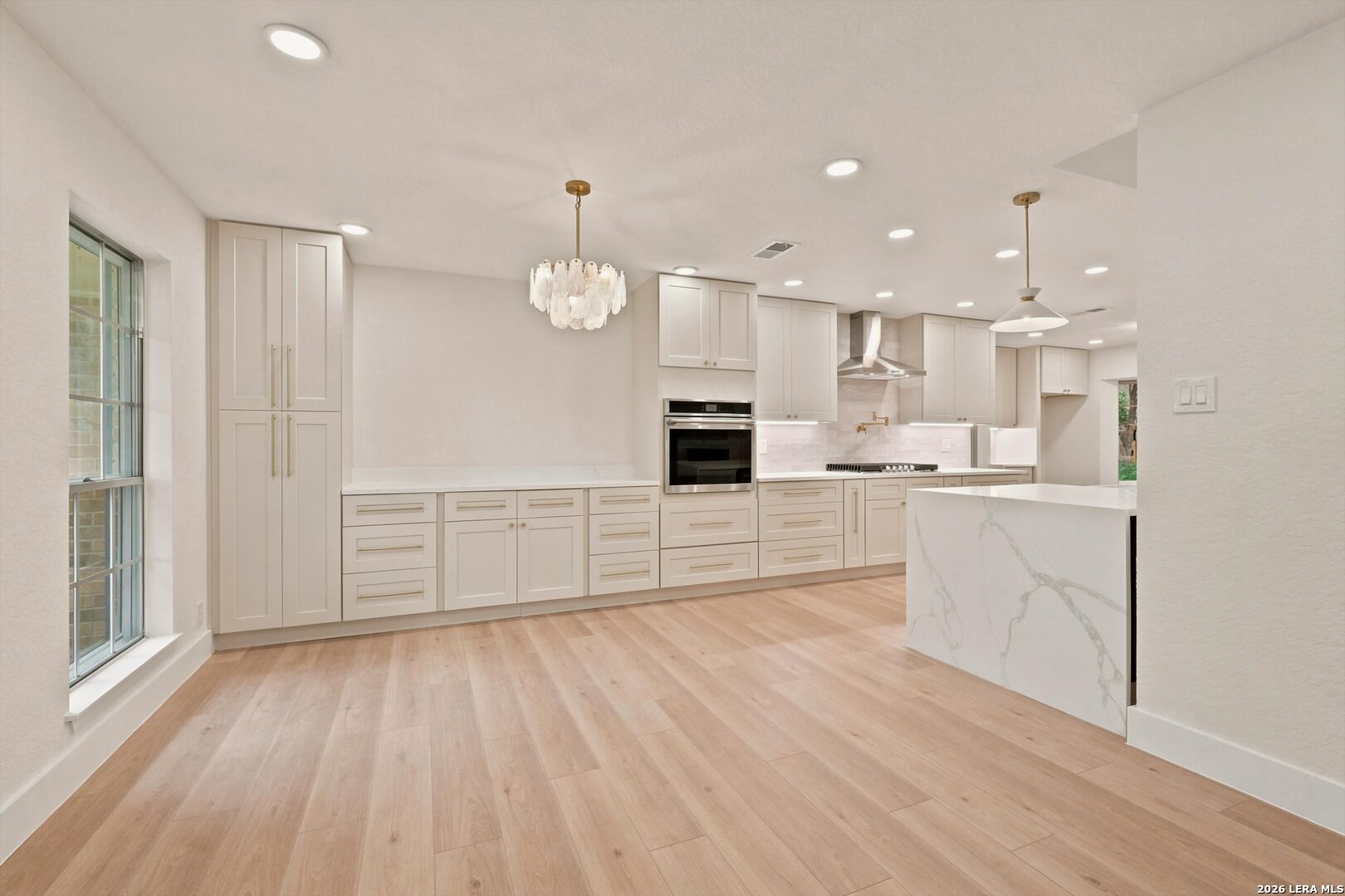 12902 Queens Forest Street San Antonio TX 78230