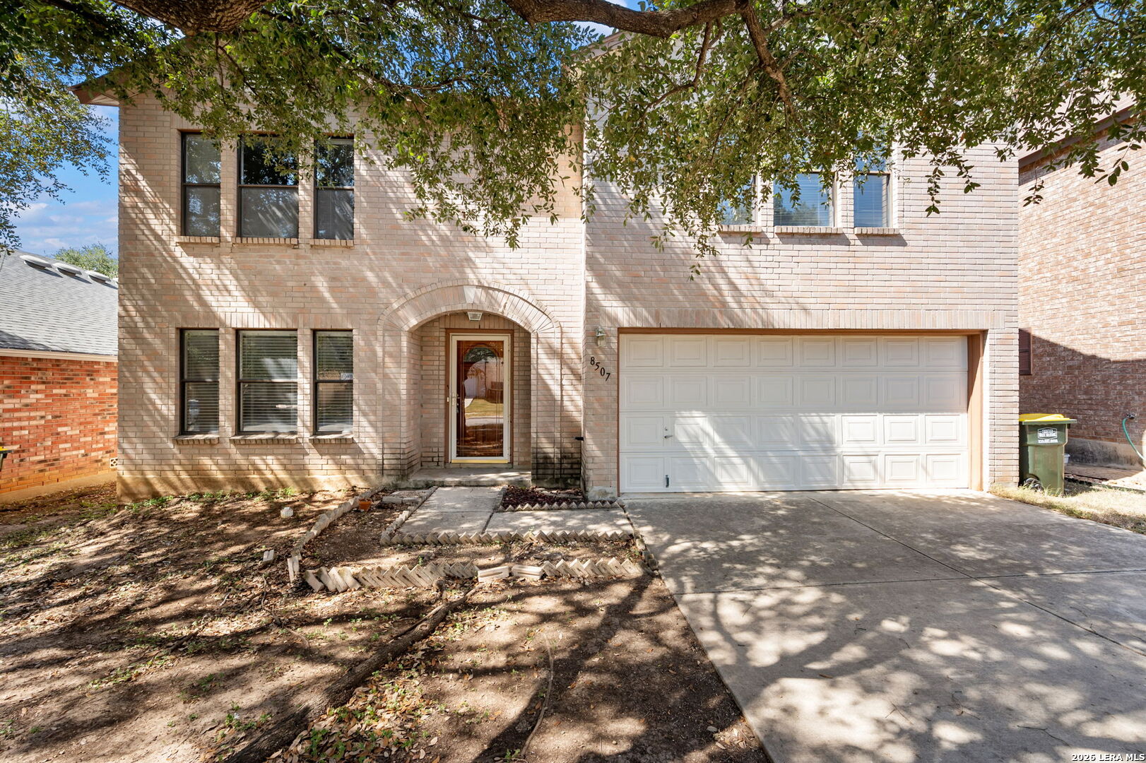 8507 Park Olympia Universal City TX 78148