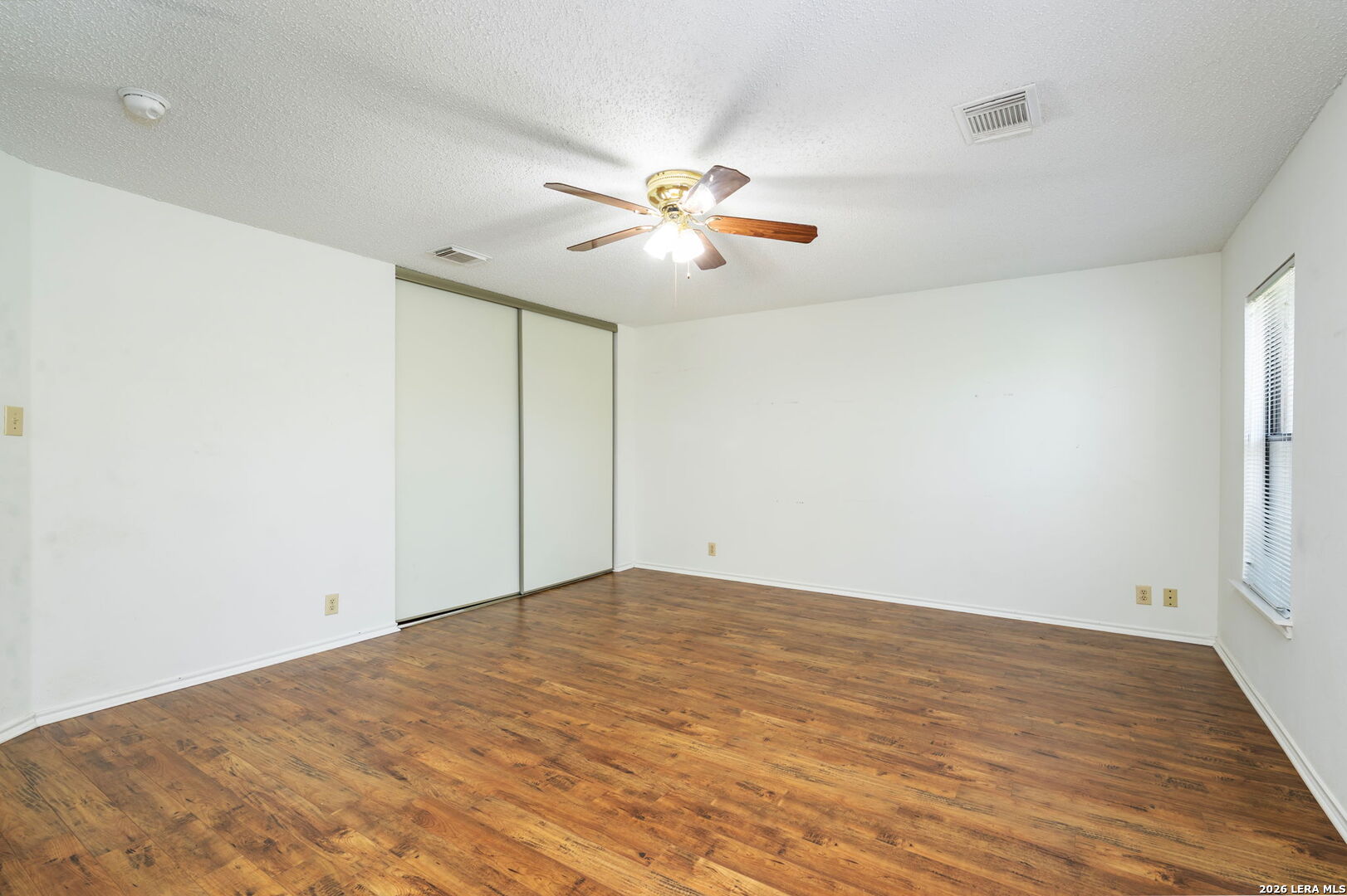 8507 Park Olympia Universal City TX 78148