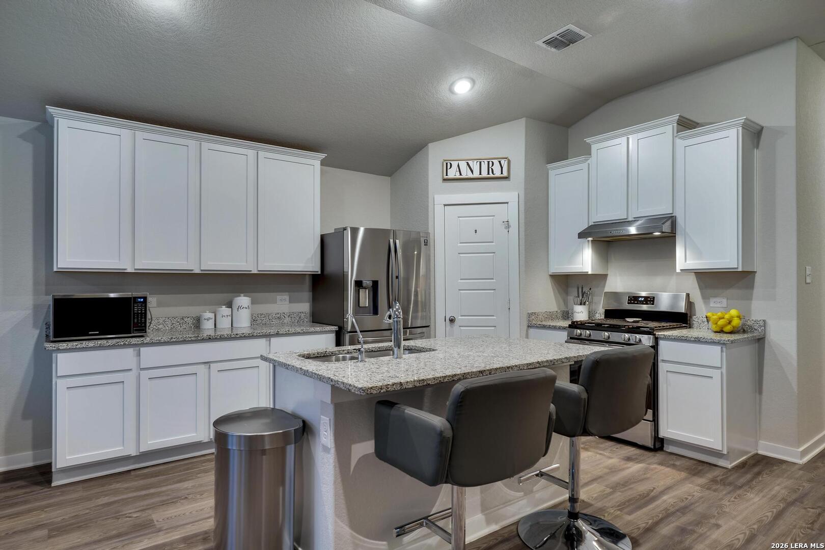 6910 Shiraz Way Converse TX 78109