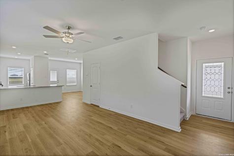 3411 Warlow Branch San Antonio TX 78109