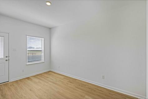 3411 Warlow Branch San Antonio TX 78109
