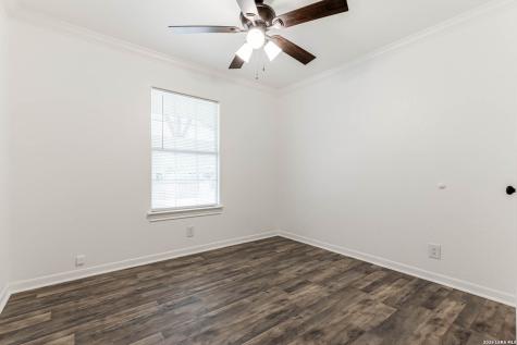 5747 White Feather Street San Antonio TX 78242