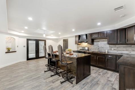 5747 White Feather Street San Antonio TX 78242