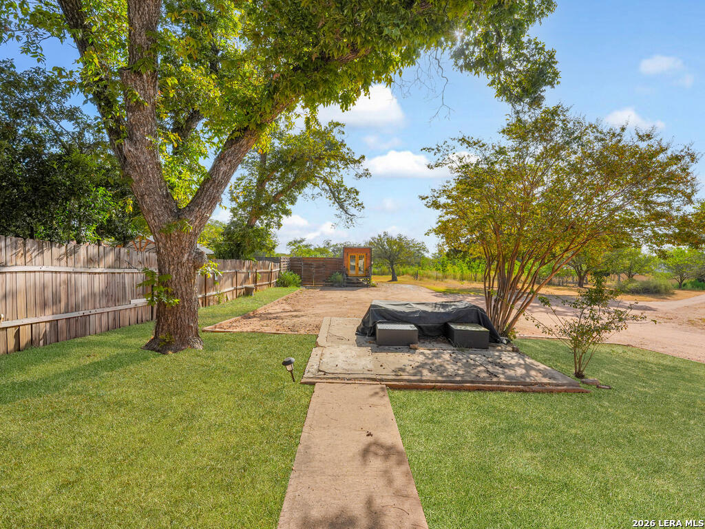 621 S Washington Street Fredericksburg TX 78624