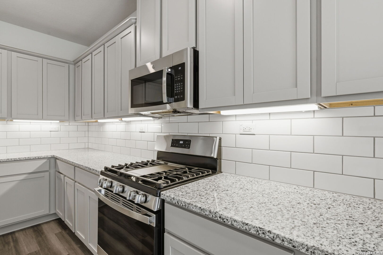 198 Connor Creek San Antonio TX 78245