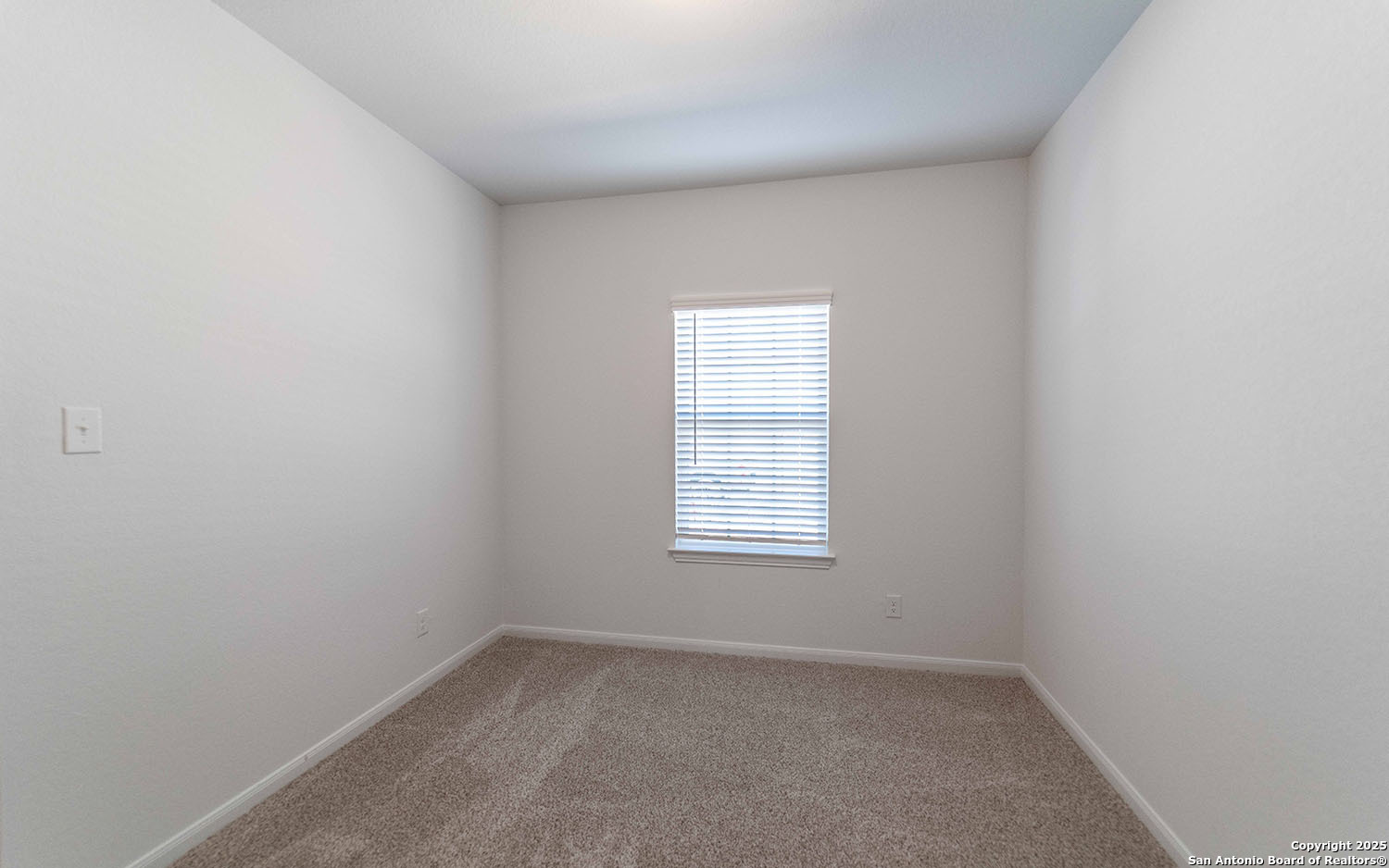 8438 Eyas Meadows San Antonio TX 78222
