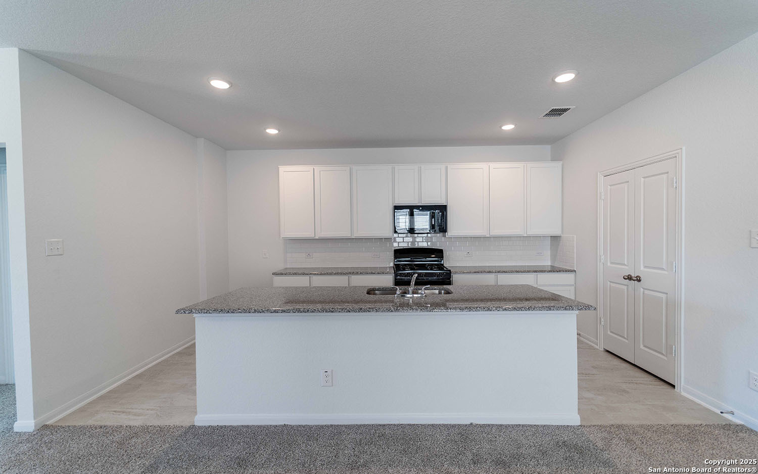 8438 Eyas Meadows San Antonio TX 78222